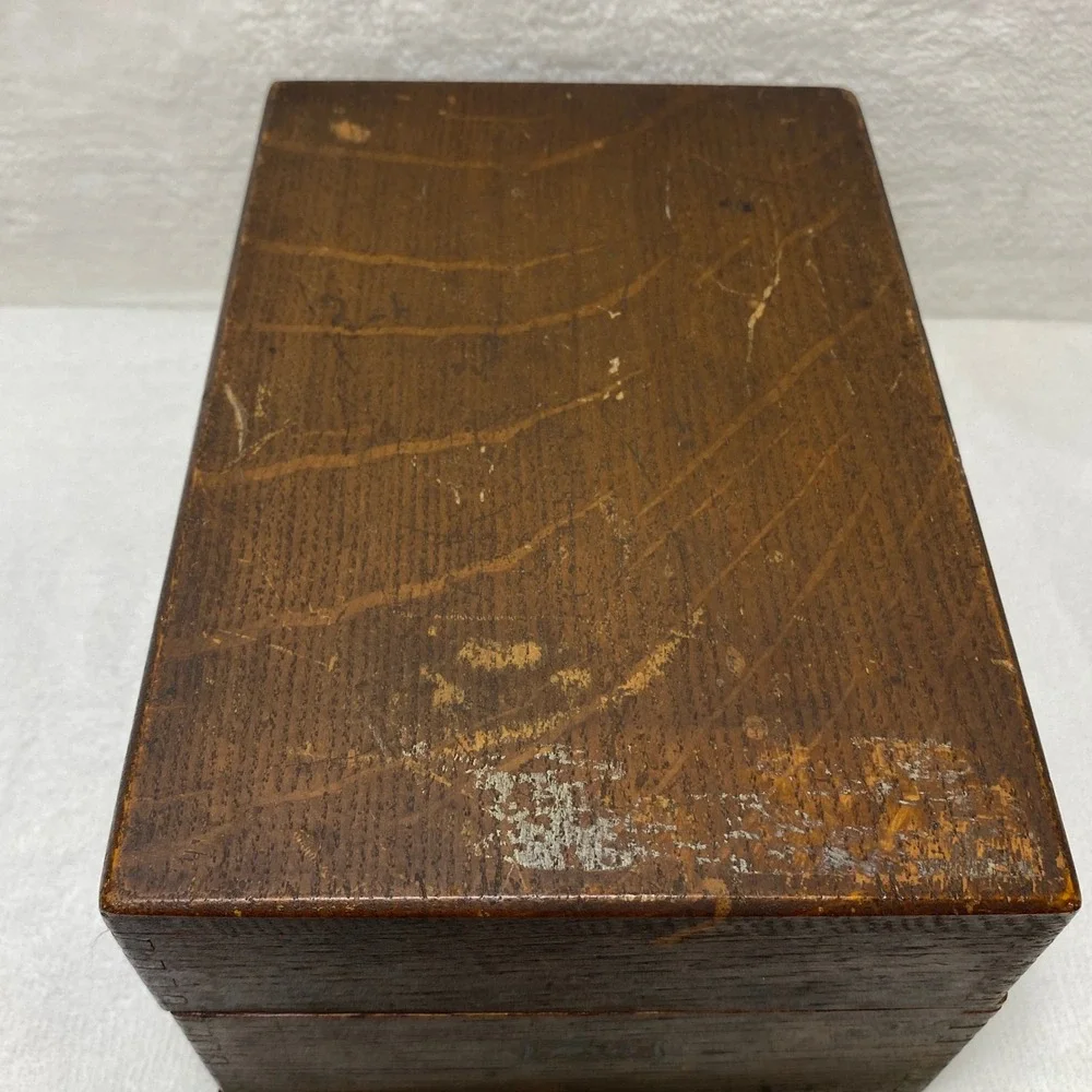 VTG Weis Oak Wooden Recipe‎ Card Catalog Box Dovetail Assembly Made in USA